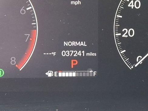 Used 2023 Honda HR-V LX image 20