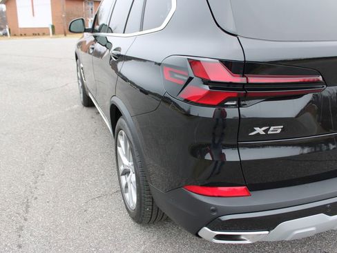 New 2026 BMW X5 xDrive40i w/ Executive Package image 44