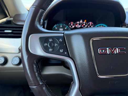 Used 2017 GMC Yukon SLT w/ Enhanced Security Package image 24