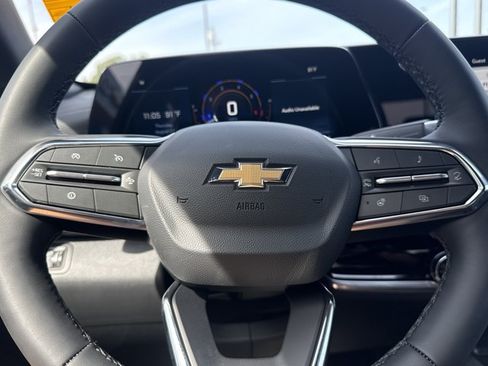 New 2027 Chevrolet Equinox LT FWD image 18