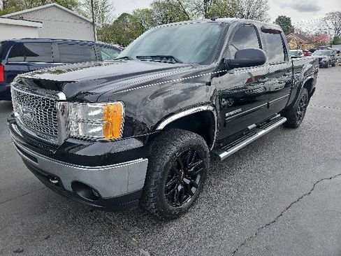 Used 2013 GMC Sierra 1500 SLE w/ Power Tech Package image 1