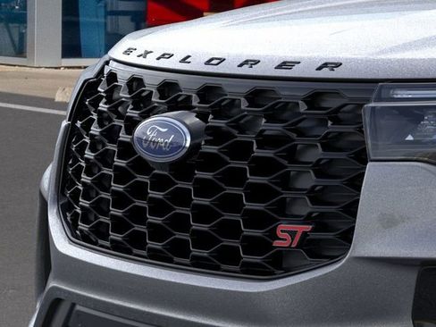 New 2026 Ford Explorer ST image 17