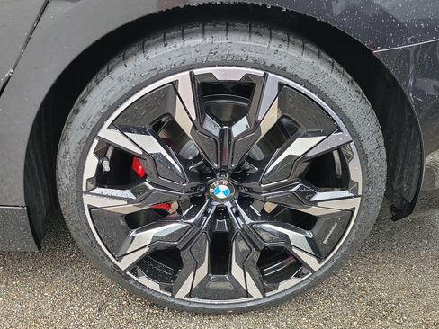 New 2027 BMW 540i xDrive w/ M Sport Package AWD/4WD image 5