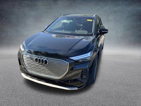 Used 2023 Audi Q4 e-tron Premium Plus w/ Premium Plus RWD image 2