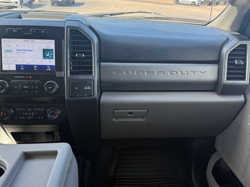 Used 2021 Ford F250 XLT w/ XLT Value Package AWD/4WD image 18