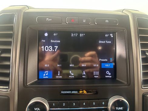 Used 2019 Ford Expedition XLT w/ Equipment Group 202A RWD image 32