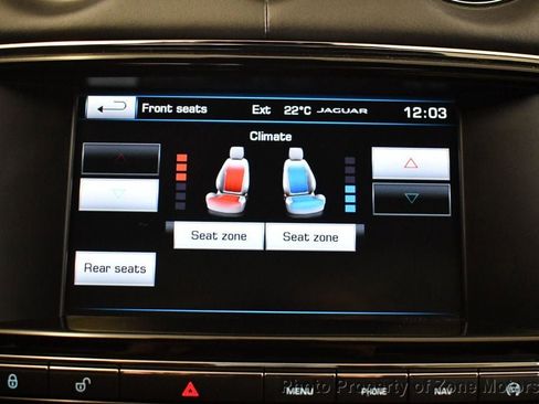 Used 2015 Jaguar XJ image 48