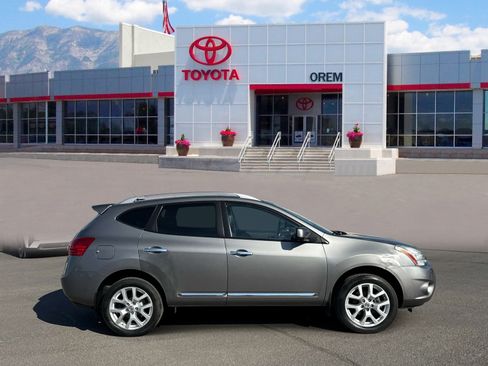 Used 2012 Nissan Rogue SL AWD/4WD image 3