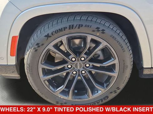 Used 2024 Jeep Grand Wagoneer L Series II w/ Quick Order Packagew 28T AWD/4WD image 12