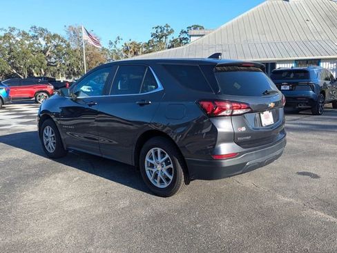 Used 2023 Chevrolet Equinox LT image 3