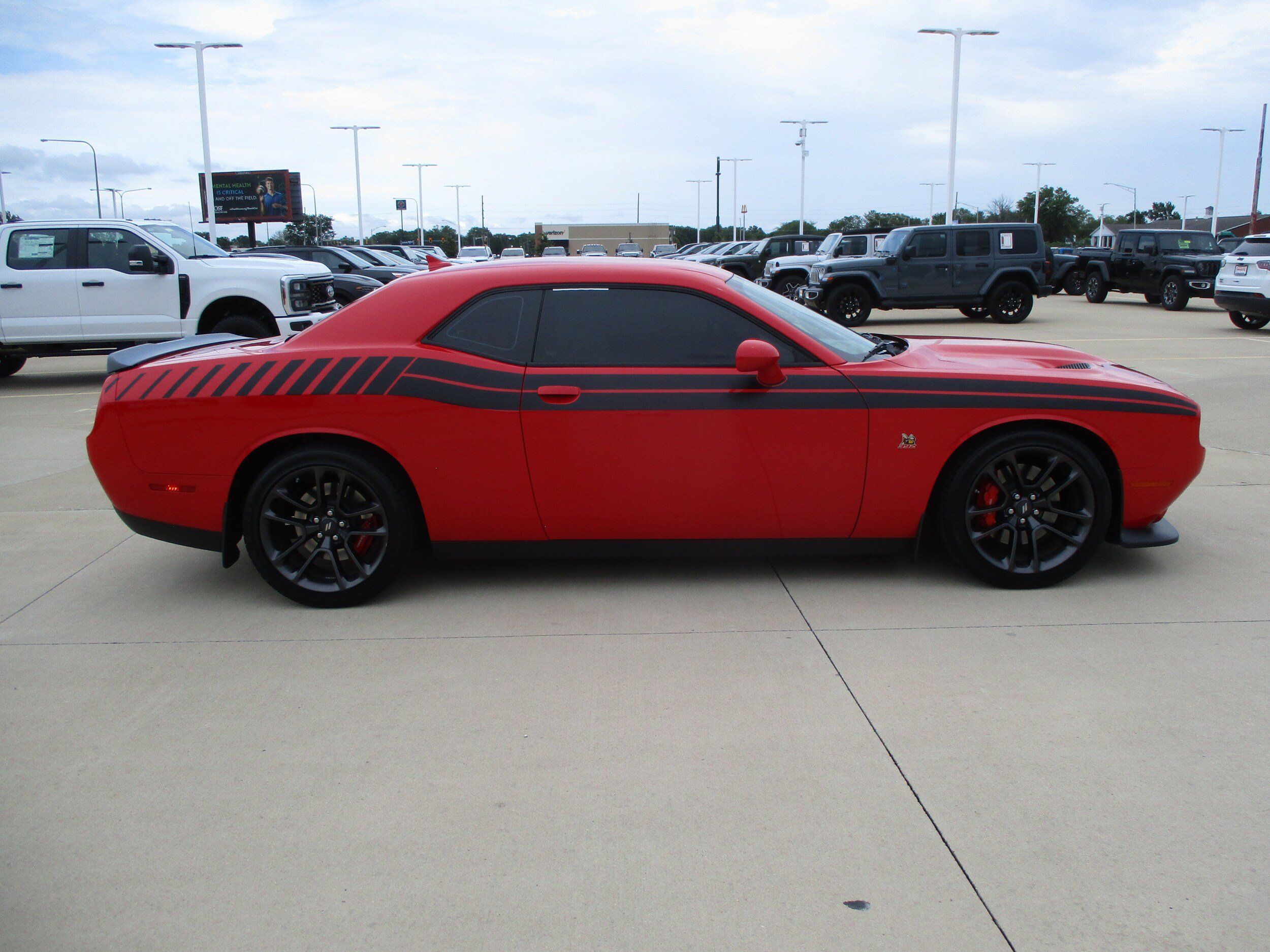 Used 2021 Dodge Challenger R/T Scat Pack RWD image 8