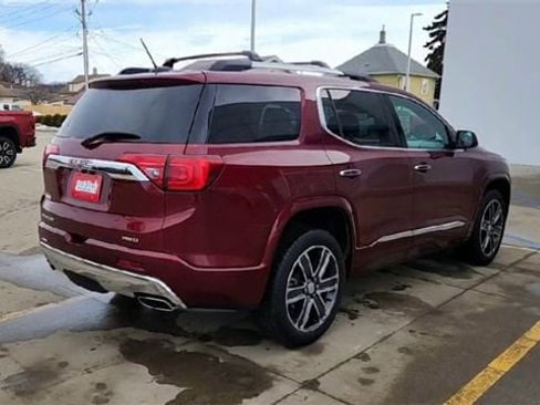 Certified 2018 GMC Acadia Denali w/ Technology Package image 8