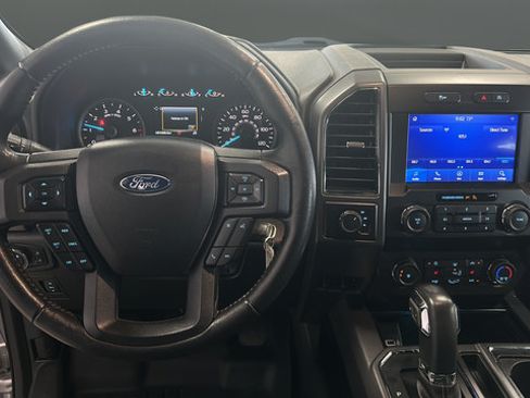 Used 2020 Ford F150 XLT w/ Equipment Group 302A Luxury AWD/4WD image 12