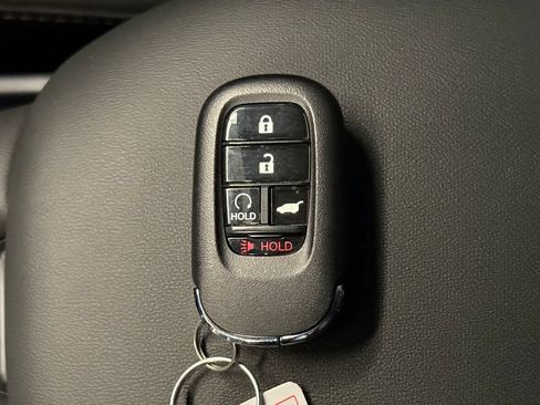 Used 2026 Honda HR-V EX-L image 15