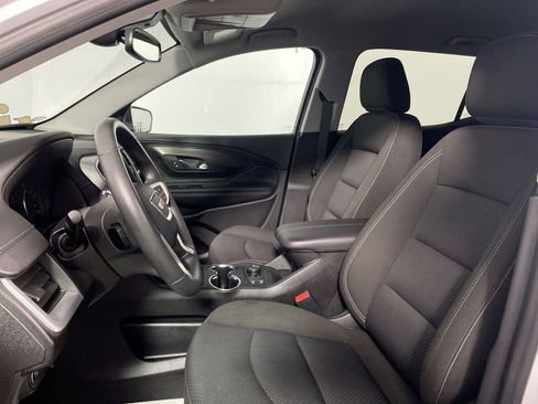 Used 2023 GMC Terrain SLE w/ Driver Convenience Package FWD image 11