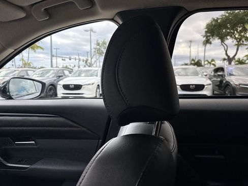 Used 2025 MAZDA CX-50 AWD 2.5 Hybrid w/ Weather Package image 16