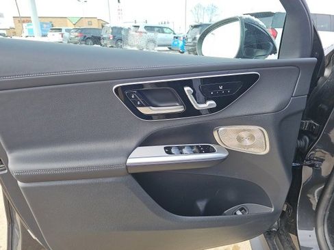 Used 2025 Mercedes-Benz GLC 300 GLC 300 image 14