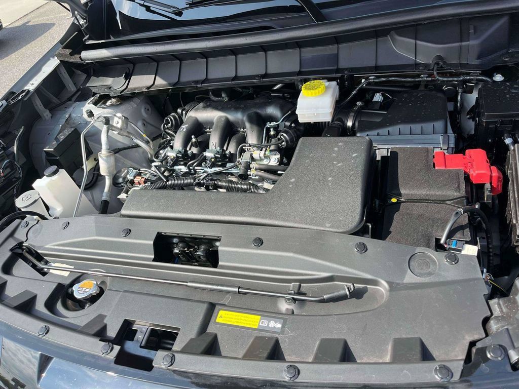Used 2026 Nissan Pathfinder Platinum FWD image 41
