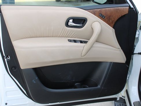 Used 2023 Nissan Armada SL w/ Cargo Package image 22