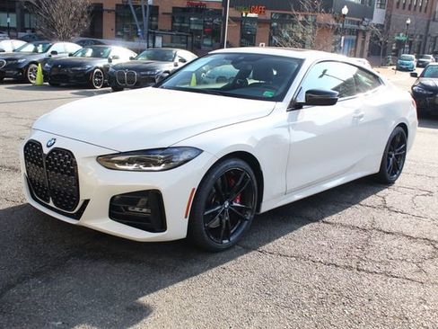 Used 2022 BMW 430i xDrive Coupe w/ M Sport Package image 4