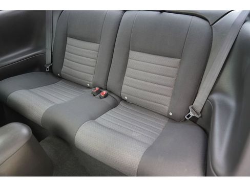 Used 2004 Ford Mustang GT image 11