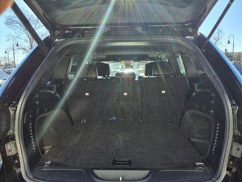 Certified 2020 Jeep Grand Cherokee Limited w/ Premium Lighting Group image 11