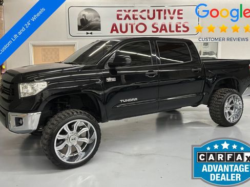 Used 2015 Toyota Tundra SR5 RWD image 1