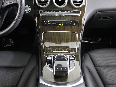 Used 2016 Mercedes-Benz GLC 300 4MATIC image 51