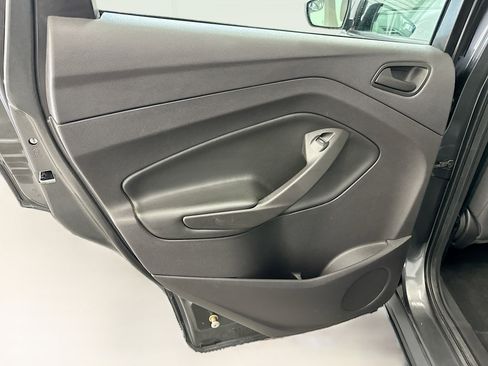 Used 2016 Ford Escape S FWD image 26