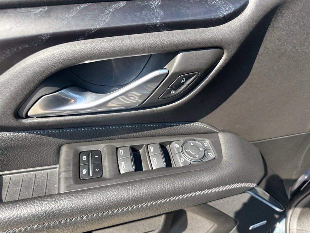 Used 2022 GMC Yukon Denali AWD/4WD image 19