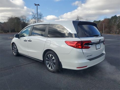Certified 2024 Honda Odyssey EX-L image 6
