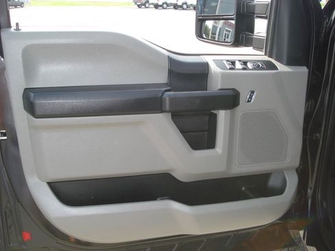 Used 2019 Ford F250 XL w/ XL Value Package AWD/4WD image 20