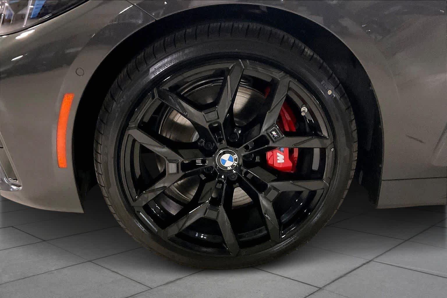 Used 2026 BMW 430i Coupe w/ M Sport Package RWD image 11