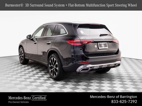 Used 2025 Mercedes-Benz GLC 350e 4MATIC image 3