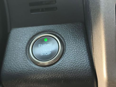 Used 2018 Ford F150 Raptor w/ Equipment Group 802A Luxury image 17