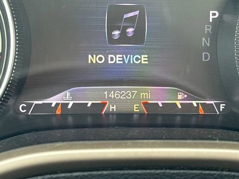 Used 2015 Jeep Cherokee Limited AWD/4WD image 19
