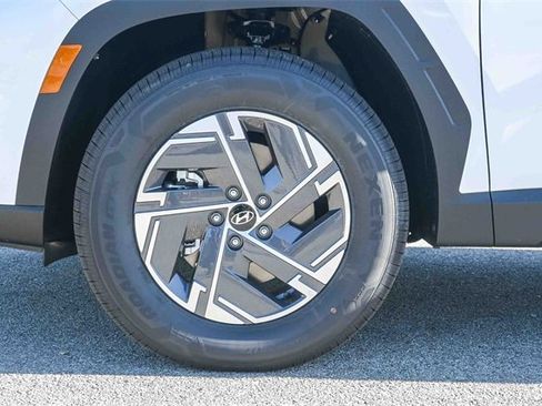 New 2026 Hyundai Tucson Blue SE image 12