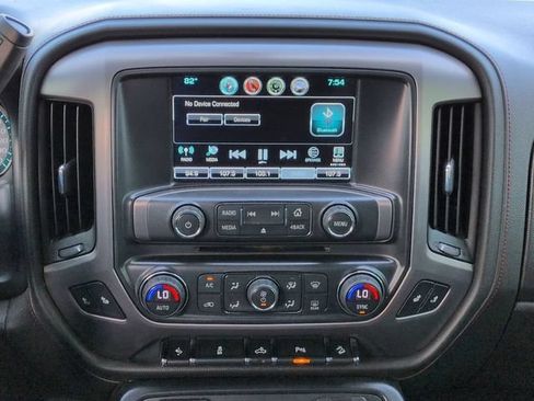 Used 2017 GMC Sierra 1500 SLT AWD/4WD image 18