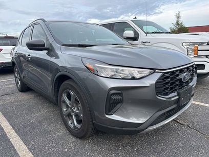 Used 2025 Ford Escape ST-Line w/ Tech Pack #1