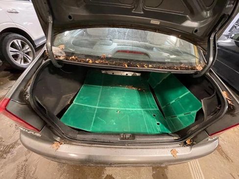 Used 2004 Honda Civic LX image 23