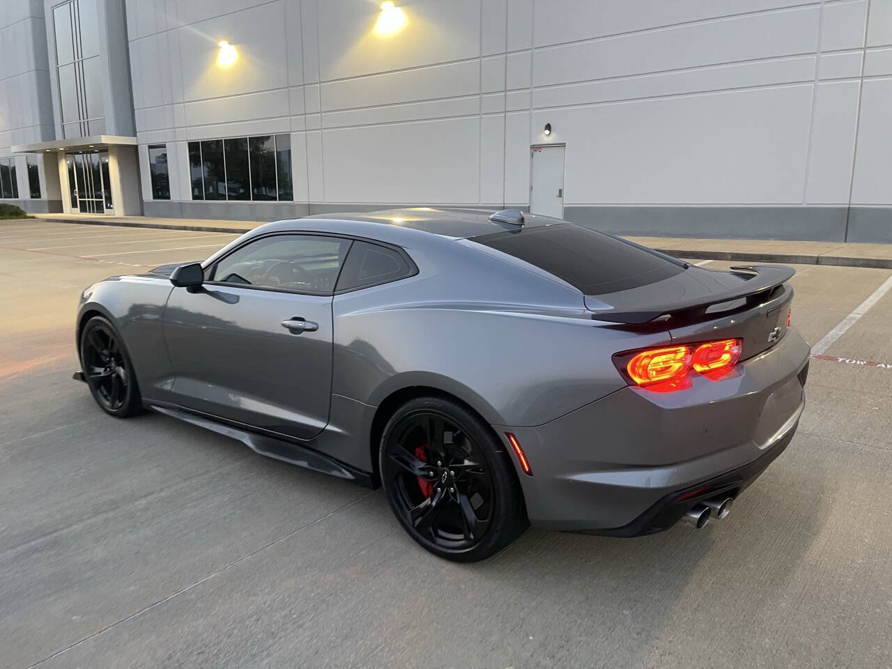 Used 2021 Chevrolet Camaro SS RWD image 28