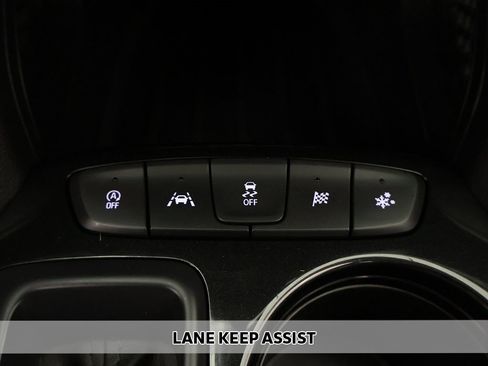 Used 2021 Chevrolet TrailBlazer LT w/ Convenience Package image 3