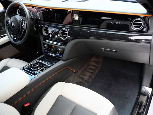 Used 2021 Rolls-Royce Ghost AWD/4WD image 18