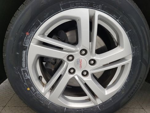 Used 2018 GMC Terrain SLE FWD image 31