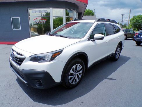 Used 2020 Subaru Outback Premium AWD/4WD image 1