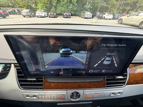 Used 2013 Audi A8 3.0T w/ Convenience Pkg AWD/4WD image 22