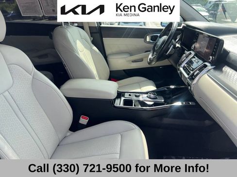 Certified 2023 Kia Sorento SX Prestige AWD/4WD image 61