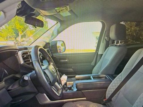 Used 2023 Toyota Tundra SR5 w/ SR5 Convenience Package AWD/4WD image 6