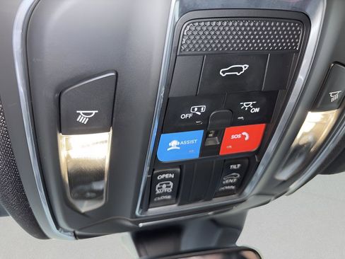 Used 2024 Jeep Grand Cherokee Laredo X w/ Luxury Tech Group I image 20