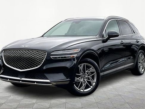 Certified 2025 Genesis GV70 2.5T Select w/ Select Package image 2